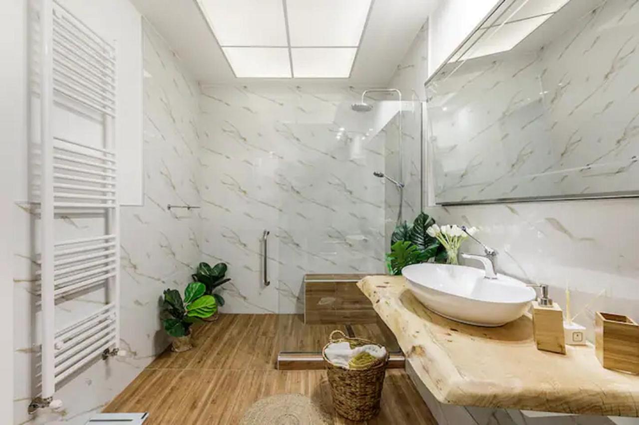 Felicity Loft In Thessaloniki _ Accessible & Comfortable Buitenkant foto